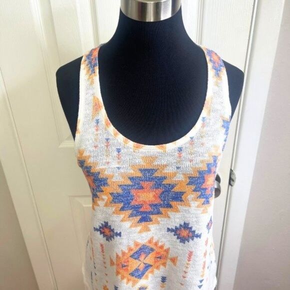 Women's Aztec Tribal Print Racerback Tank Top Blouse Size Medium - Picture 7 of 12